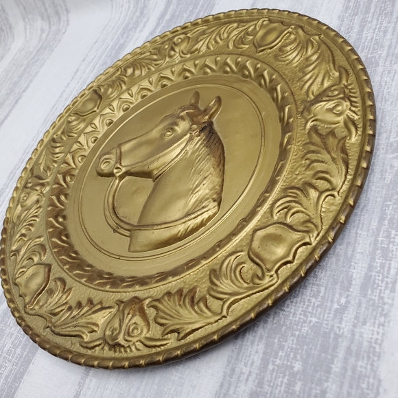 Vintage Brass Horse Wall Plate - A * - Picture 2 of 11